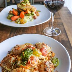 Rancho Capistrano Winery - Sea Scallops with Fettuccini Alfredo