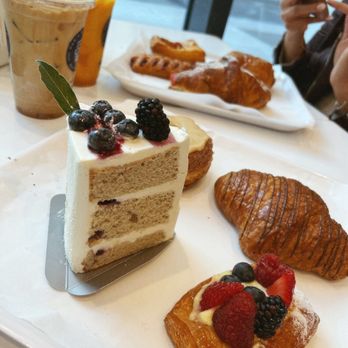 Paris Baguette - Bakeries Near Me - Cincinnati, Ohio Paris Baguette - Bakeries Near Me - Cincinnati, Ohio
