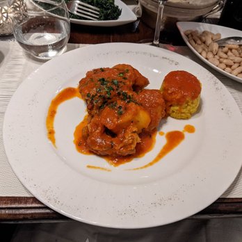 Il Barretto - Osso buco with saffron pilaf. Tuscan white beans side dish. - Tuscan Near Me - Florence, FI