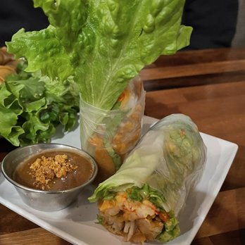 Rice Paper on 7th - 3s 3's Company Fresh Roll (Tom hum, Tom, va Ga) - Vietnamese Near Me - Phoenix, Arizona Rice Paper on 7th - 3s 3's Company Fresh Roll (Tom hum, Tom, va Ga) - Vietnamese Near Me - Phoenix, Arizona