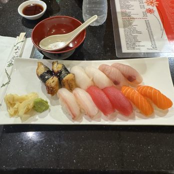 Vic Sushi Bar - Nigiri Combo - Sushi Bars Near Me - Philadelphia, Pennsylvania Vic Sushi Bar - Nigiri Combo - Sushi Bars Near Me - Philadelphia, Pennsylvania