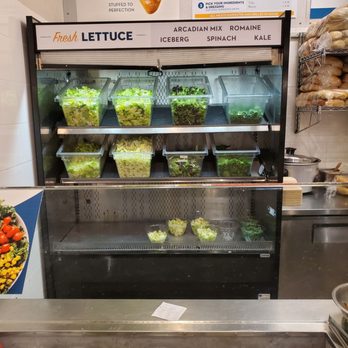 Bread Zeppelin - Lettuce and items area - Salad Near Me - The Colony, Texas
