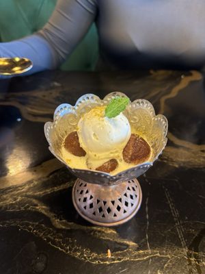 My Parents' Basement by null