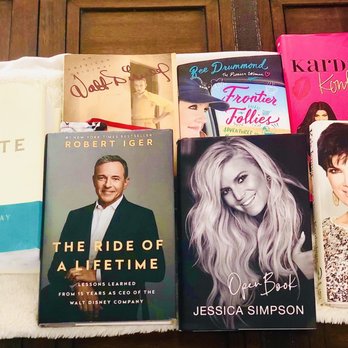 Barnes & Noble - Adding on  to my current rotation - Bookstores Near Me - Aurora, Colorado
