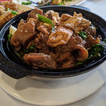 Golden Sand Harbor - Beef stew claypot - Dim Sum Near Me - Dublin, California