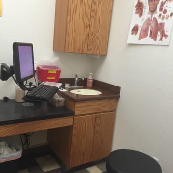 Gilbert Pediatrics - Waiting for the doc - Pediatricians Near Me - Gilbert, Arizona