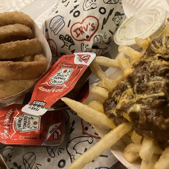 Irv's Burgers - Burgers Near Me - Las Vegas, Nevada