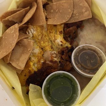 Martin's Comida Chingona - Chilaquiles - Mexican Near Me - Tucson, Arizona Martin's Comida Chingona - Chilaquiles - Mexican Near Me - Tucson, Arizona