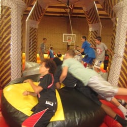 Tom Kuyper Basketball