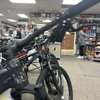 Mikes Bike Shop - Bikes Near Me - Palatine, Illinois Mikes Bike Shop - Bikes Near Me - Palatine, Illinois