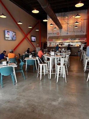 Tacos El Metro by null