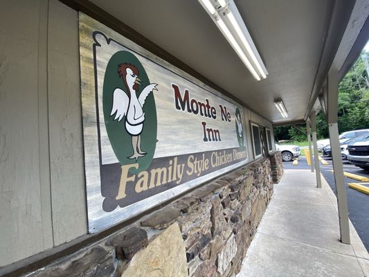 Monte Ne Inn Chicken by null