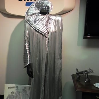 Flight Path Museum - United Airlines vision of flight attendant wear in the year 2095 - Museums Near Me - Los Angeles, California Flight Path Museum - United Airlines vision of flight attendant wear in the year 2095 - Museums Near Me - Los Angeles, California