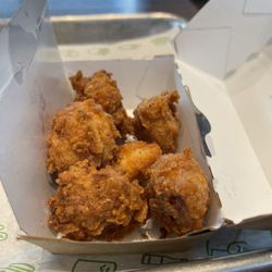 Shake Shack Oak Lawn - Chicken Bites