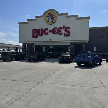 Buc-ee’s - Gas Stations Near Me - Florence, South Carolina