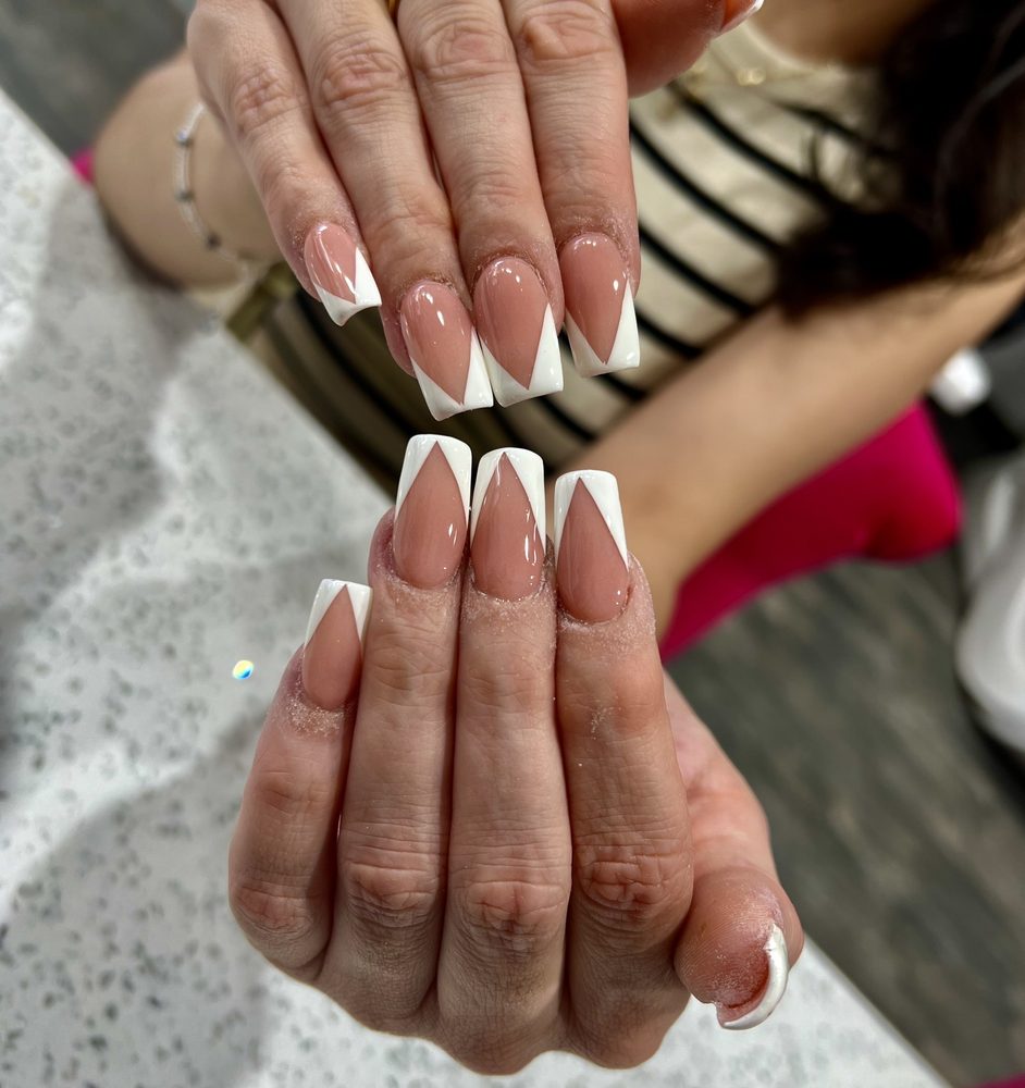 PINK POLISH NAIL SALON 11 Photos & 11 Reviews 6801 N Mesa St, El