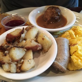 Ann Sather Restaurant - Swedish Breakfast Sampler 5/5 - Scandinavian Near Me - Chicago, Illinois Ann Sather Restaurant - Swedish Breakfast Sampler 5/5 - Scandinavian Near Me - Chicago, Illinois