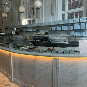 Banque - Coffee & Tea Near Me - Hudson, New York