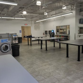 Mama's Laundromat - Laundromat Near Me - Leesburg, Virginia