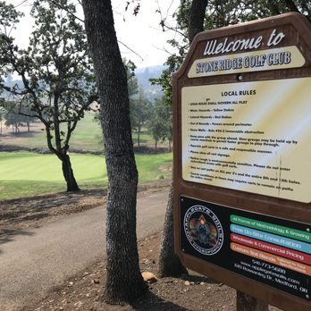 Stone Ridge Golf Club - Golf Near Me - Eagle Point, Oregon
