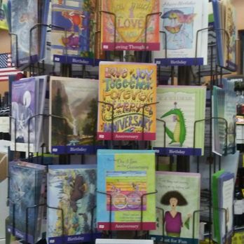 Grocery Outlet - Nice selection of cards - Grocery Near Me - Paramount, California