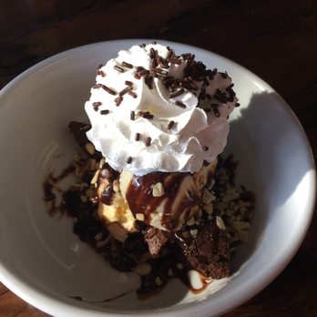 Fronk's - Burgers Near Me - Bellflower, California