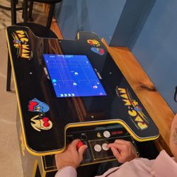 Corner Taphouse - Retro video games.