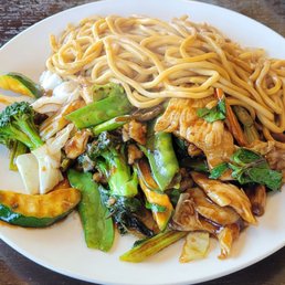 Basil chicken lunch Basil chicken lunch