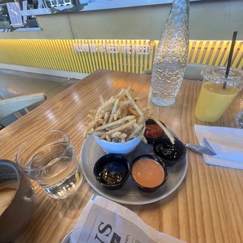 Buzz & Bites - Katy - Truffle fries - Coffee & Tea Near Me - Katy, Texas