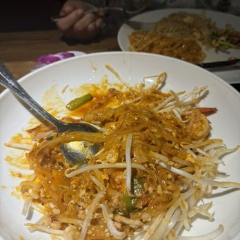 Pin Kaow Thai Restaurant - Pad Thai - Thai Near Me - Henderson, Nevada Pin Kaow Thai Restaurant - Pad Thai - Thai Near Me - Henderson, Nevada