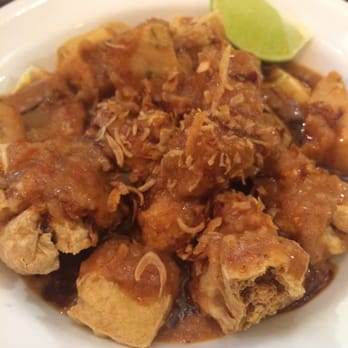 Sky Cafe - Batagor - fried tofu and meatball in peanut sauce! Delish nom nom nom - Indonesian Near Me - Philadelphia, Pennsylvania Sky Cafe - Batagor - fried tofu and meatball in peanut sauce! Delish nom nom nom - Indonesian Near Me - Philadelphia, Pennsylvania