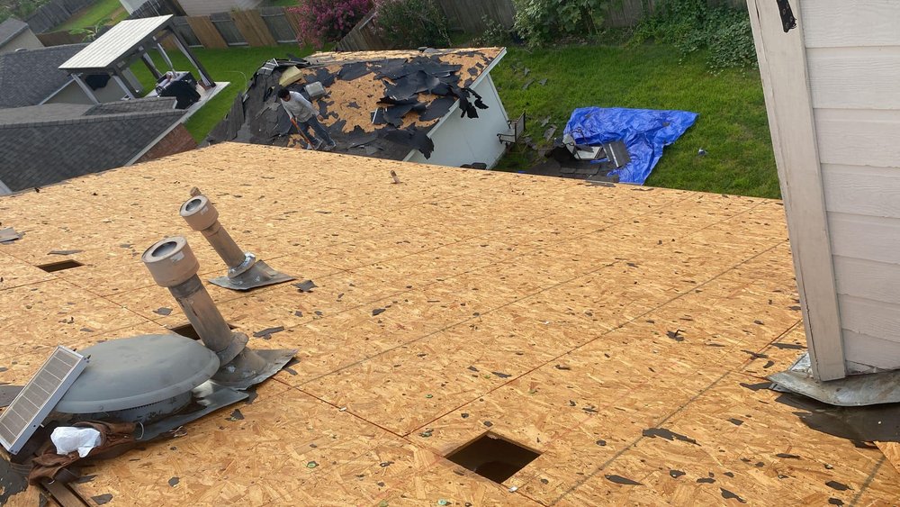 Slide of Tellomade Roofing & Construction