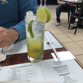 Los Molcajetes Restaurant - Passion fruit mojito / mojito de chinola aka maracuyá - Mexican Near Me - Homestead, Florida Los Molcajetes Restaurant - Passion fruit mojito / mojito de chinola aka maracuyá - Mexican Near Me - Homestead, Florida