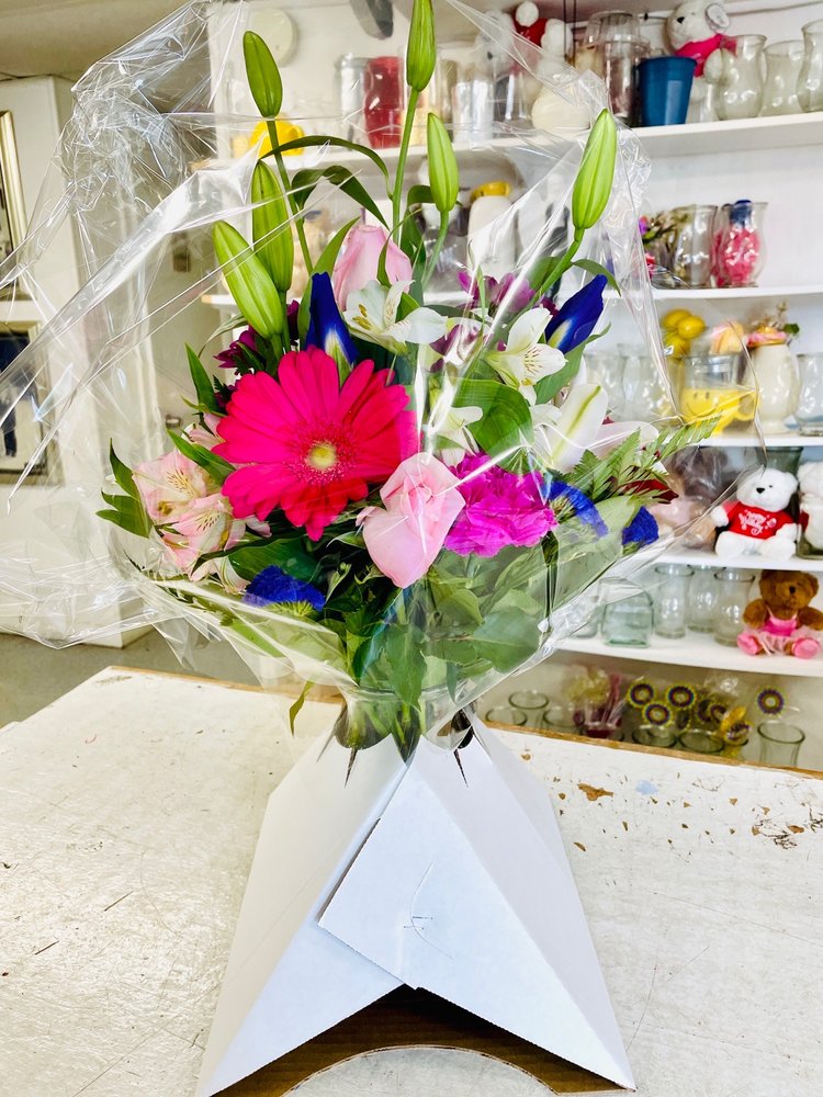 SAM’S FLOWERS 256 Photos & 49 Reviews 200 Burnt Mill Rd, Cherry