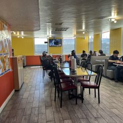 Hamburguesas Don Jesus - Eating area