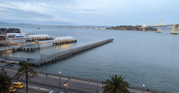 Harbor Court Hotel by null