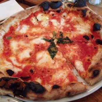 Dellarocco's - Margherita pizza - Pizza Near Me - Brooklyn, New York