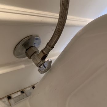 Forehan Construction - Improper toilet installation, cannot shut off water - General Contractors Near Me