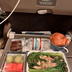 China Airlines - Chicken and rice noodles