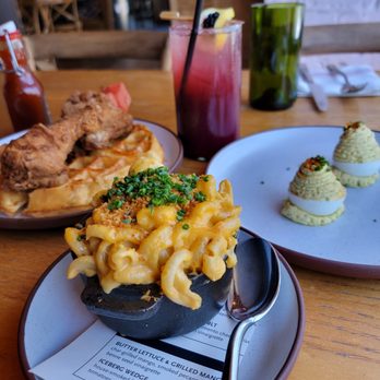 Yardbird Table & Bar - Iconic Chicken & Waffles, savory Mac & Cheese and fancy/tasty Eggs - Southern Near Me - Miami Beach, Florida Yardbird Table & Bar - Iconic Chicken & Waffles, savory Mac & Cheese and fancy/tasty Eggs - Southern Near Me - Miami Beach, Florida