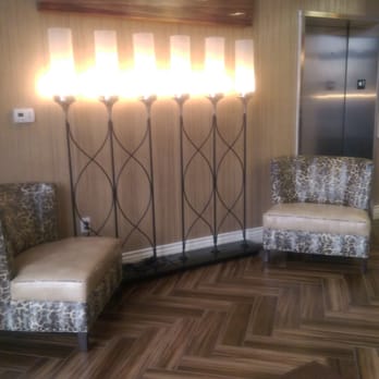 Children's Bone & Spine Surgery - Waiting area - Orthopedists Near Me - Las Vegas, Nevada