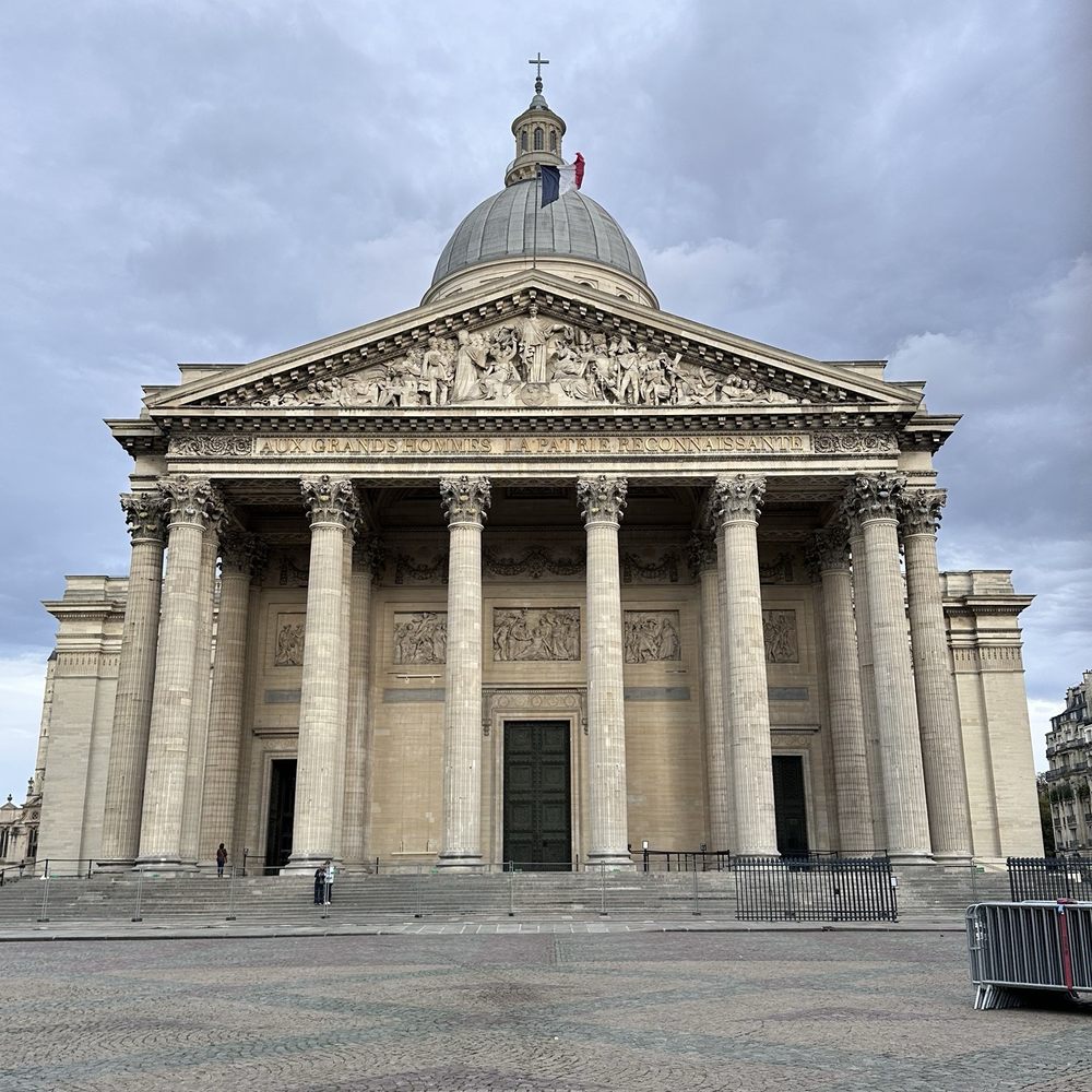 Comptoir du Panthéon - Pantheon view - French Near Me - Paris, 75