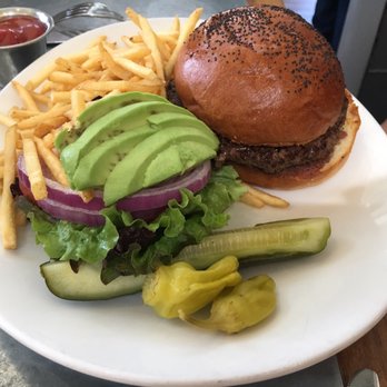Boon Fly Cafe - Akaushi Kobe Beef Burger - American Near Me - Napa, California