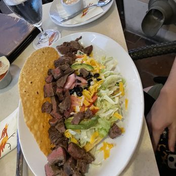 Mi Dia From Scratch - Steak salad - Mexican Near Me - Plano, Texas