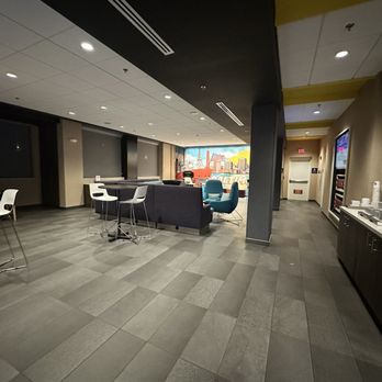 Tru by Hilton Baltimore Harbor East - Another view of the common area - Hotels Near Me - Baltimore, Maryland Tru by Hilton Baltimore Harbor East - Another view of the common area - Hotels Near Me - Baltimore, Maryland