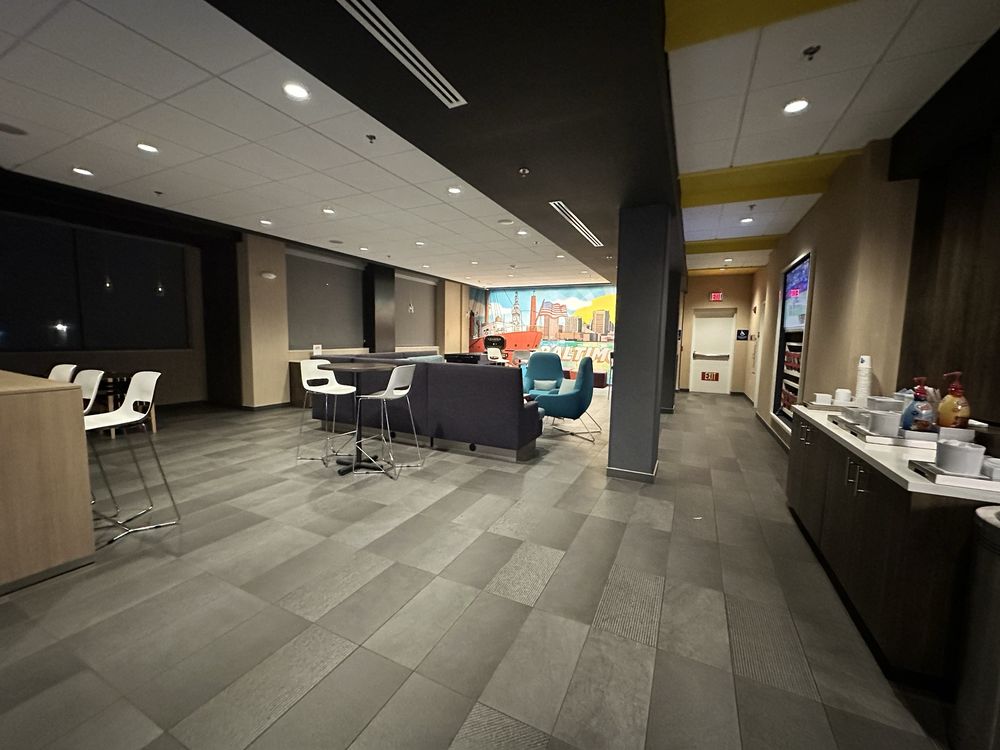 TRU BY HILTON BALTIMORE HARBOR EAST - Updated September 2025 - 111