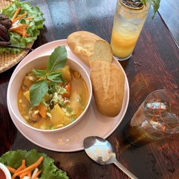 Lemongrass Curry Chicken - Ca Ri Ga