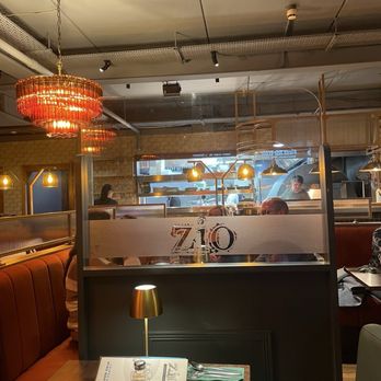 Zio Restaurant - Open kitchen and pizza oven - British Near Me - Portadown, CGV Zio Restaurant - Open kitchen and pizza oven - British Near Me - Portadown, CGV