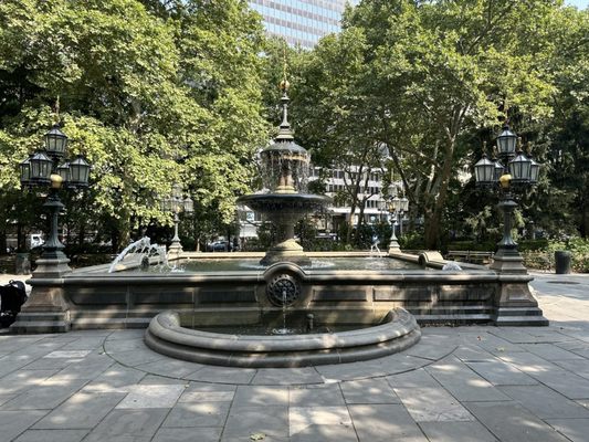 City Hall Park by null