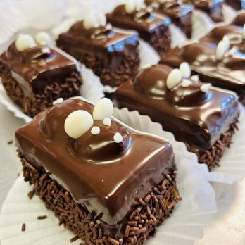 G Sweetss  - a variety of chocolate desserts - Bakeries Near Me - Peabody, Massachusetts